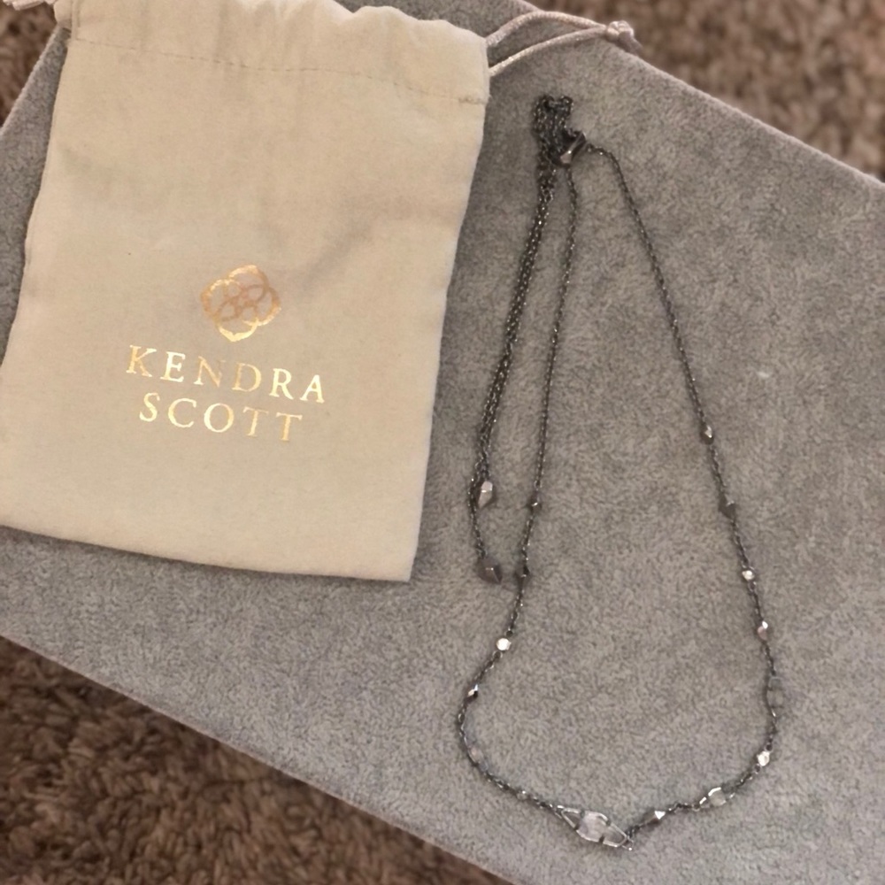 Kendra Scott Necklace